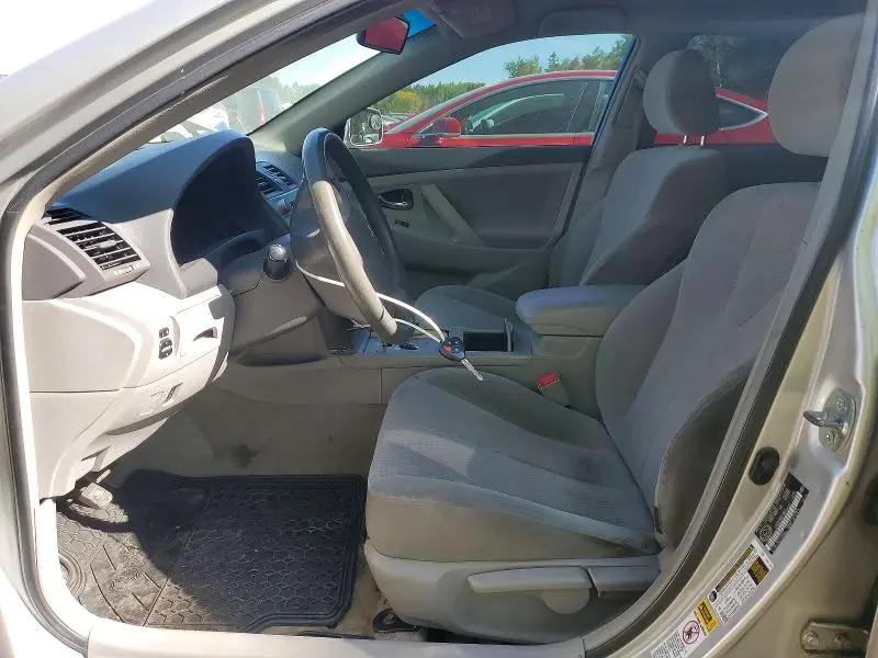 2010 TOYOTA CAMRY BASE  