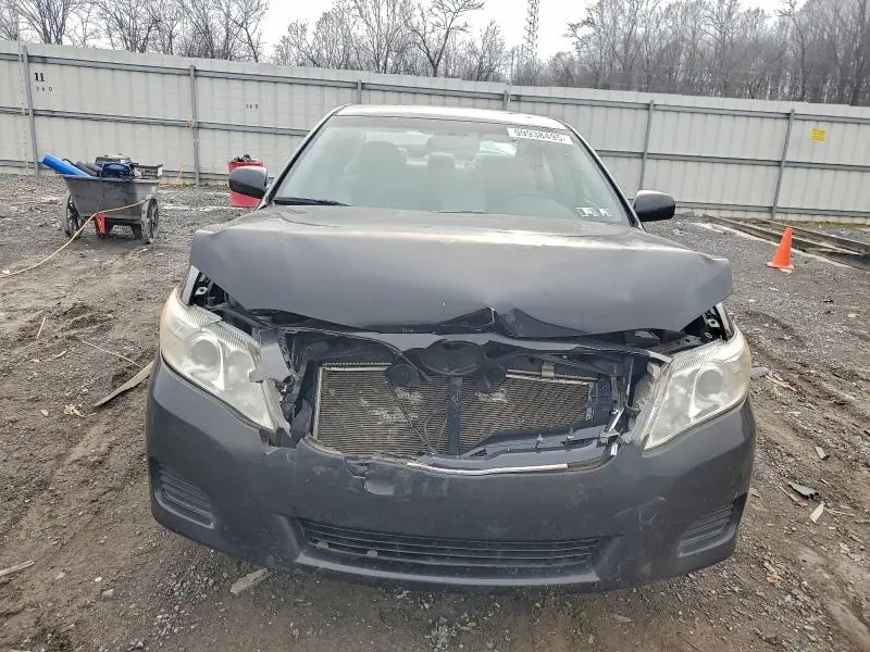 2011 TOYOTA CAMRY BASE  