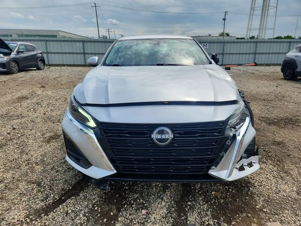 2023 NISSAN ALTIMA S  