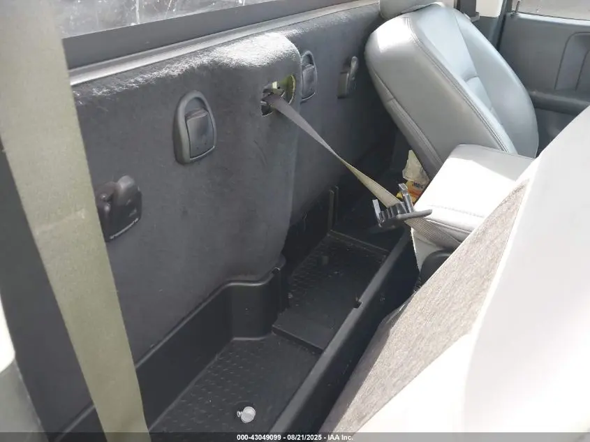 2018 RAM 1500 TRADESMAN  4X2 8' BOX