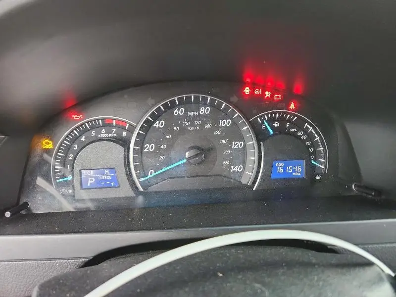 2012 TOYOTA CAMRY BASE  