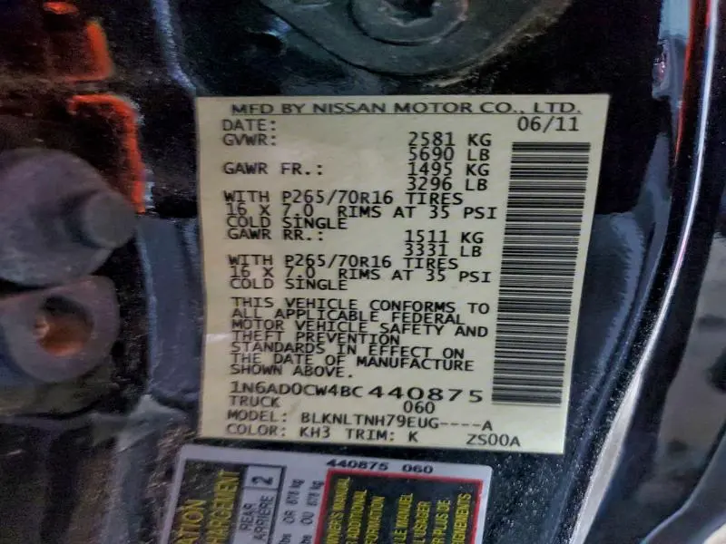 2011 NISSAN FRONTIER SV  