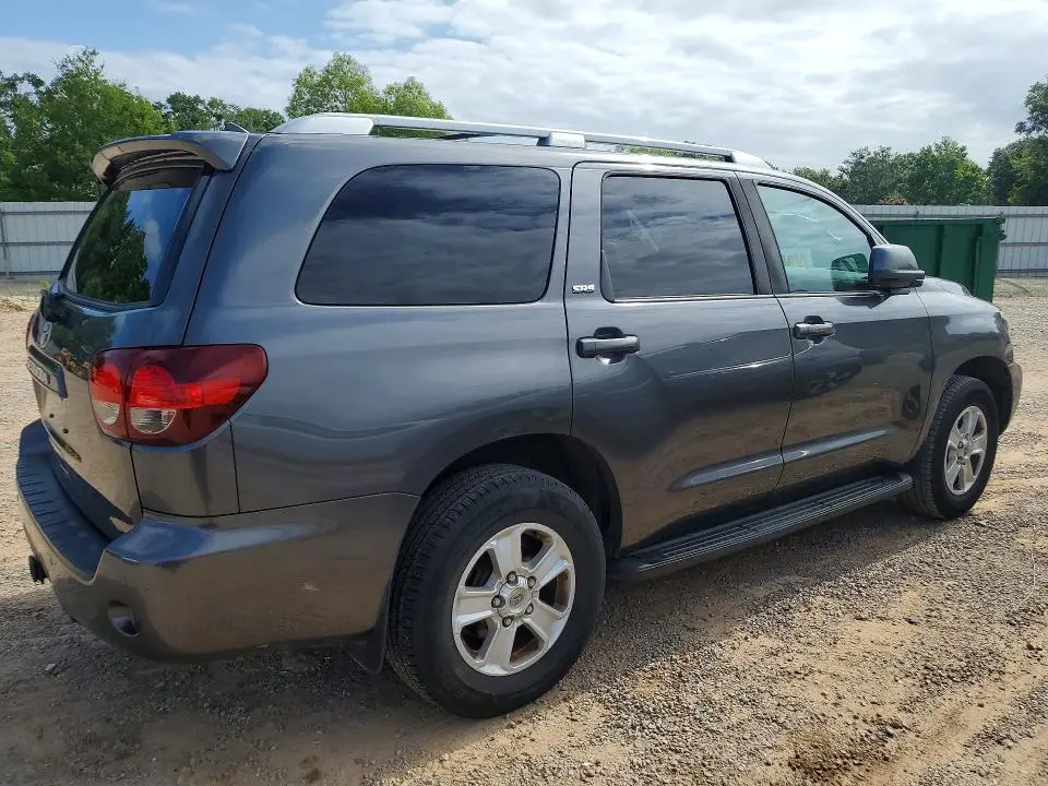 2019 TOYOTA SEQUOIA SR5  
