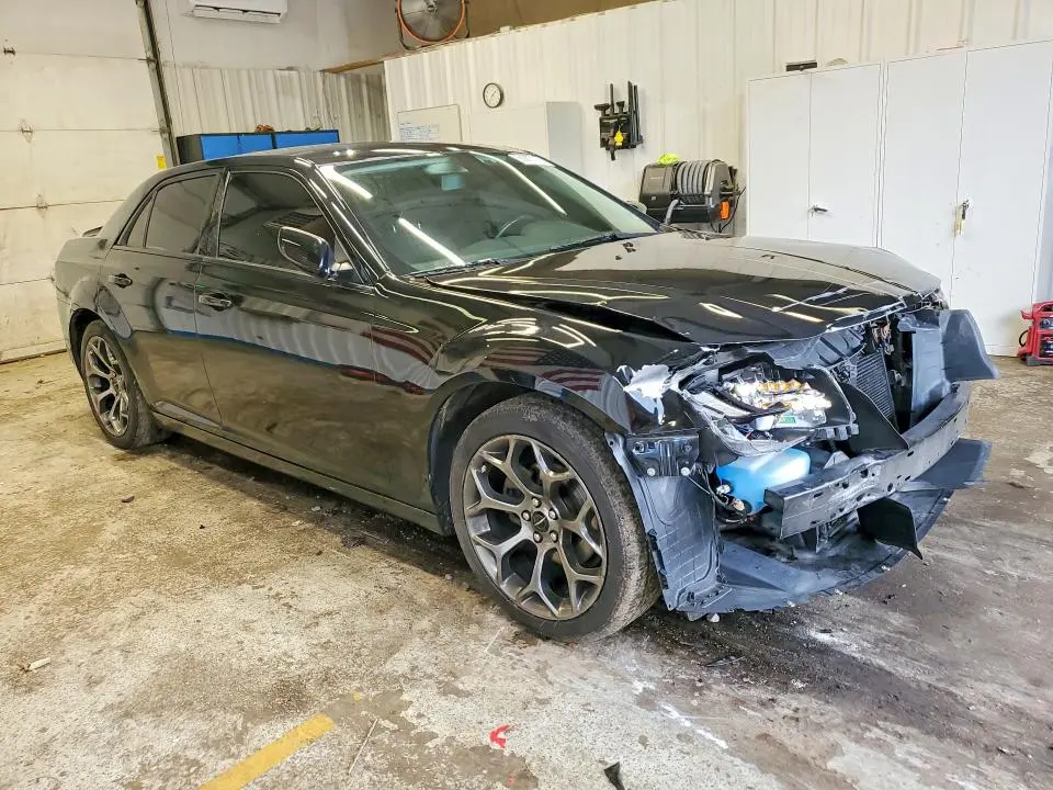 2018 CHRYSLER 300 TOURING  