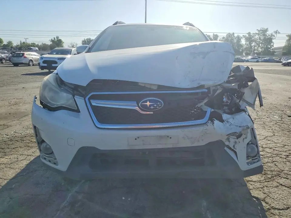 2017 SUBARU CROSSTREK LIMITED  
