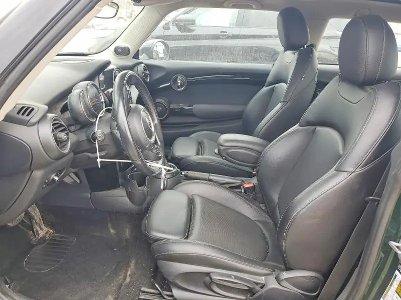 2015 MINI COOPER S  