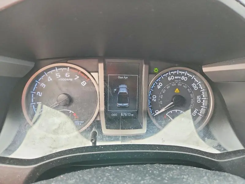 2018 TOYOTA TACOMA SR5 V6  