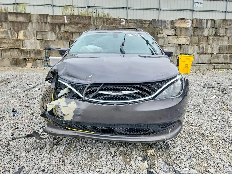 2021 CHRYSLER VOYAGER LXI  