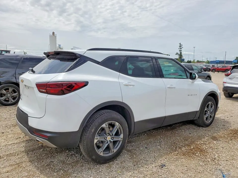 2023 CHEVROLET BLAZER 2LT  