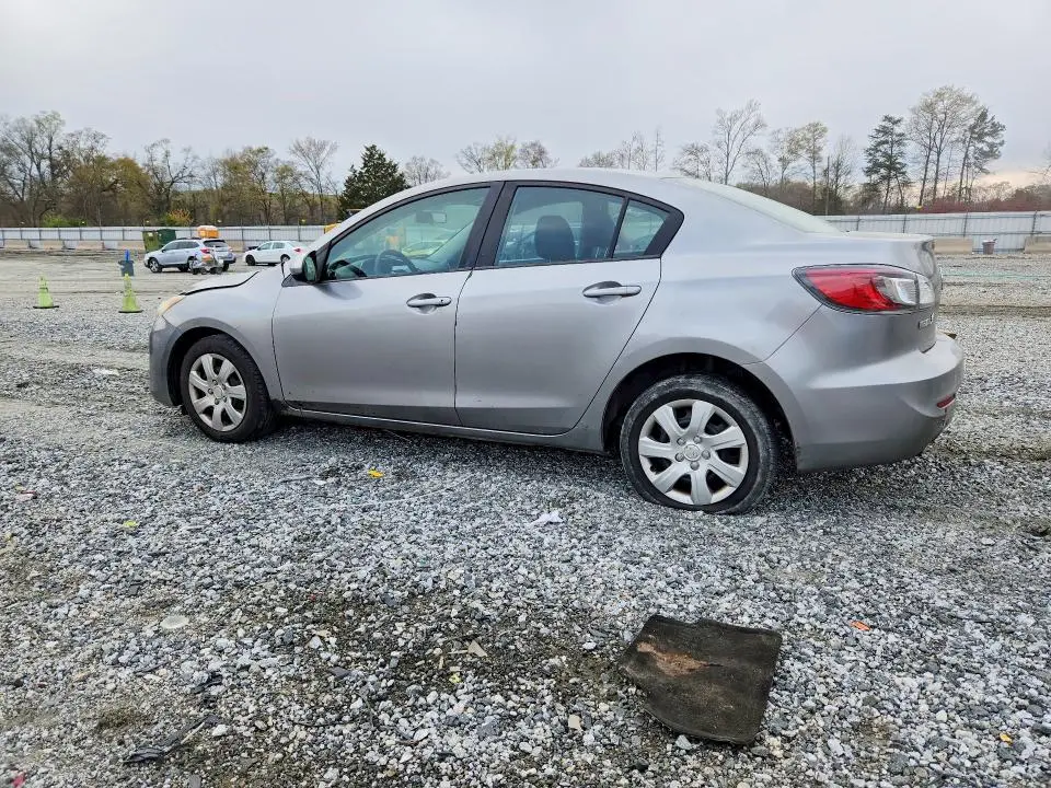 2013 MAZDA 3 I  