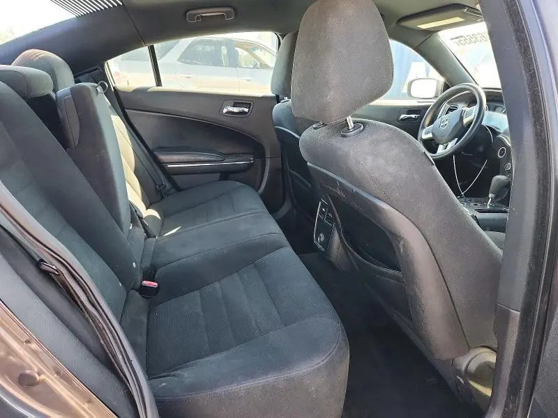 2014 DODGE CHARGER SE  