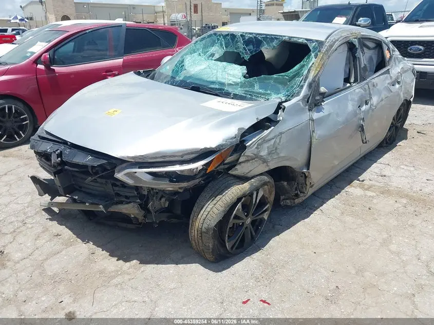 2020 NISSAN SENTRA SV XTRONIC CVT