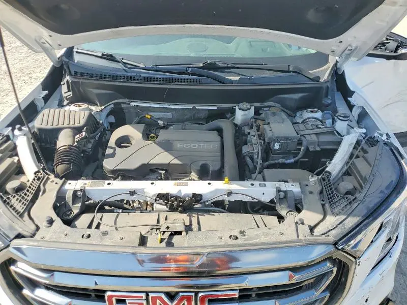 2022 GMC TERRAIN AT4  