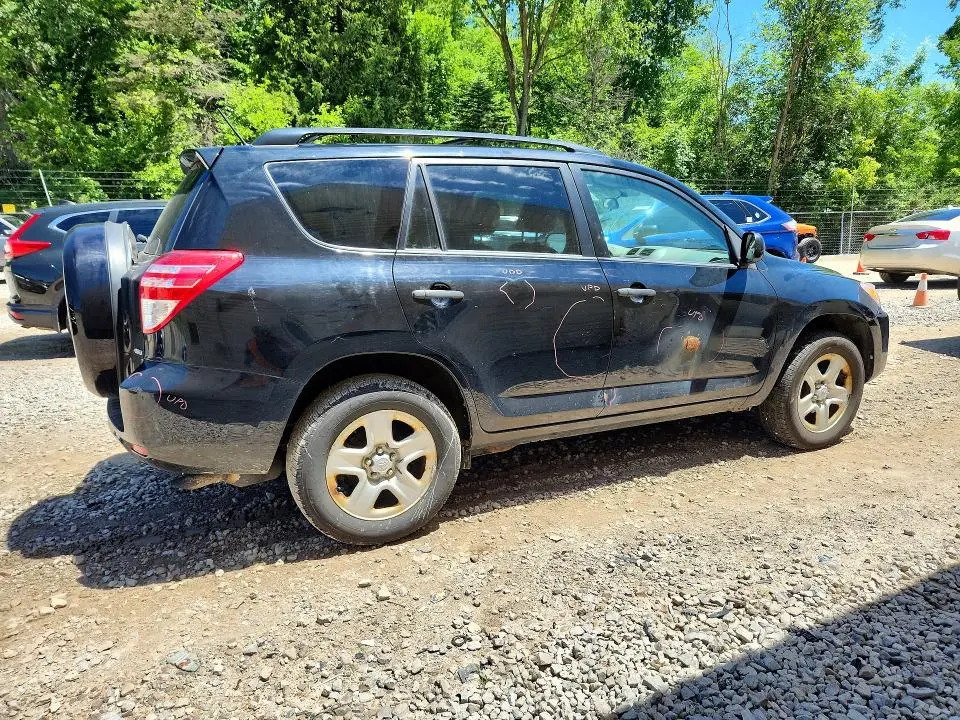 2012 TOYOTA RAV4 BASE  