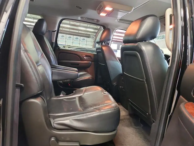 2014 CHEVROLET SUBURBAN C1500 LTZ  