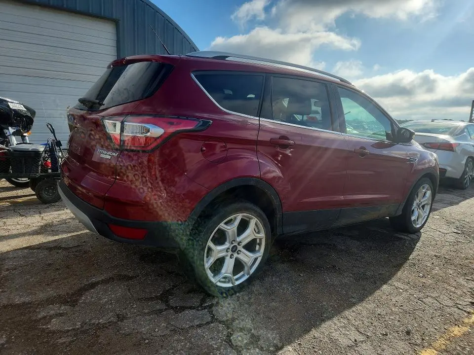 2017 FORD ESCAPE TITANIUM  
