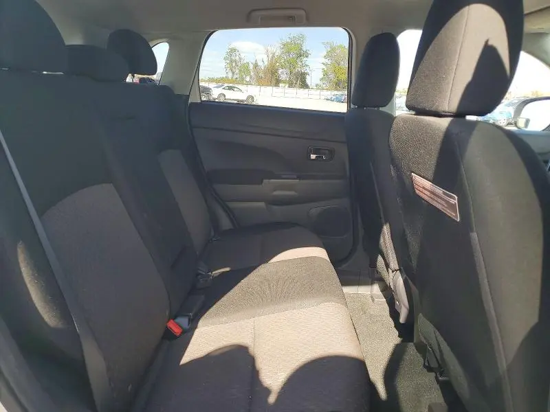 2018 MITSUBISHI OUTLANDER SPORT ES  