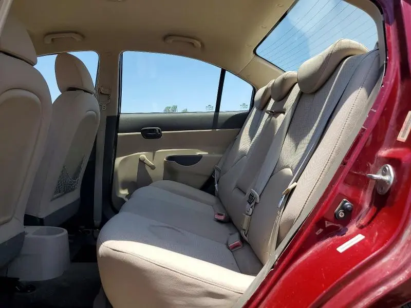 2011 HYUNDAI ACCENT GLS  