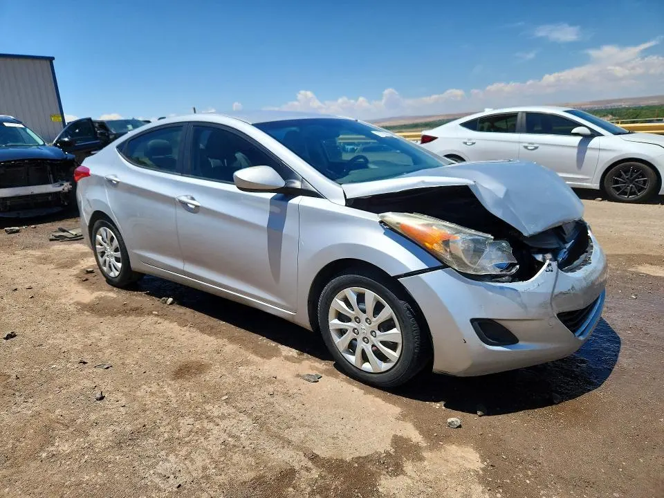 2012 HYUNDAI ELANTRA GLS  
