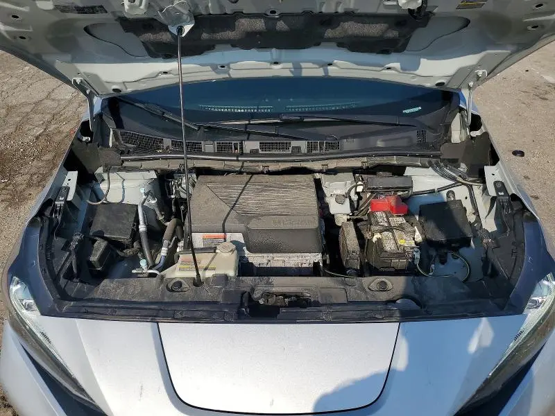 2020 NISSAN LEAF SV PLUS  