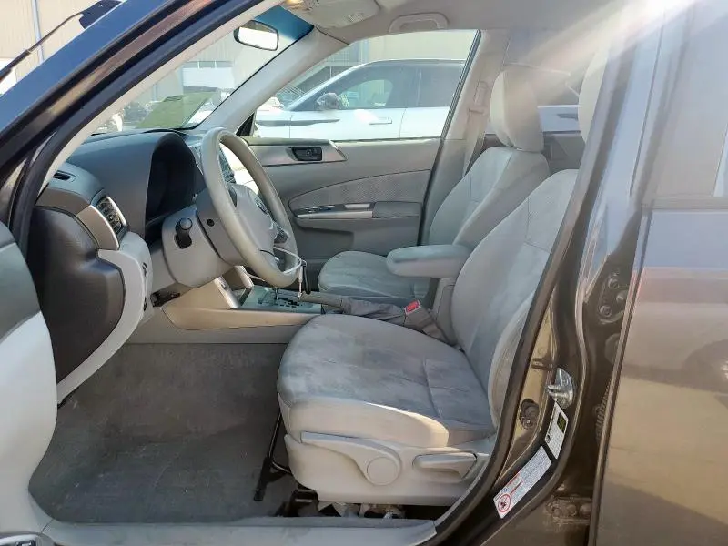 2010 SUBARU FORESTER 2.5X  