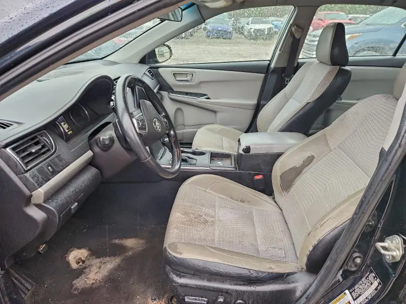 2015 TOYOTA CAMRY LE  