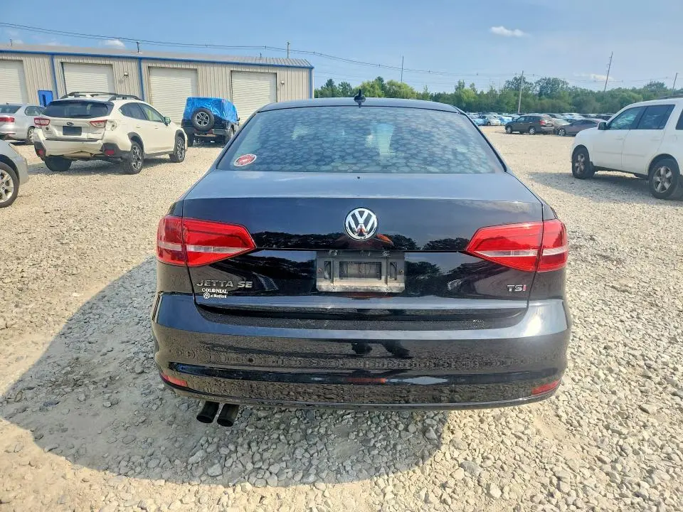 2015 VOLKSWAGEN JETTA SE  