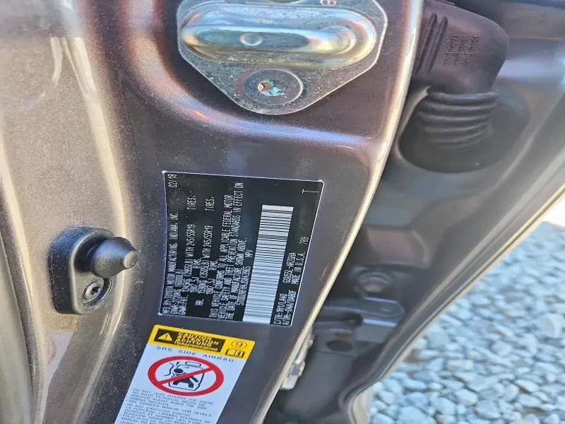2018 TOYOTA HIGHLANDER LIMITED PLATINUM  