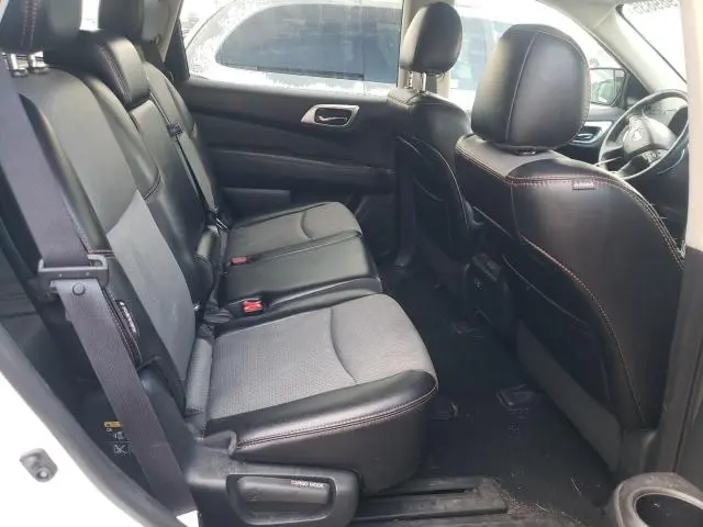 2020 NISSAN PATHFINDER SV  