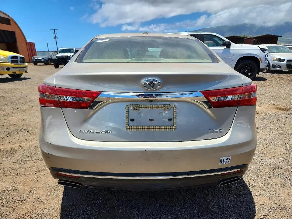 2018 TOYOTA AVALON XLE  