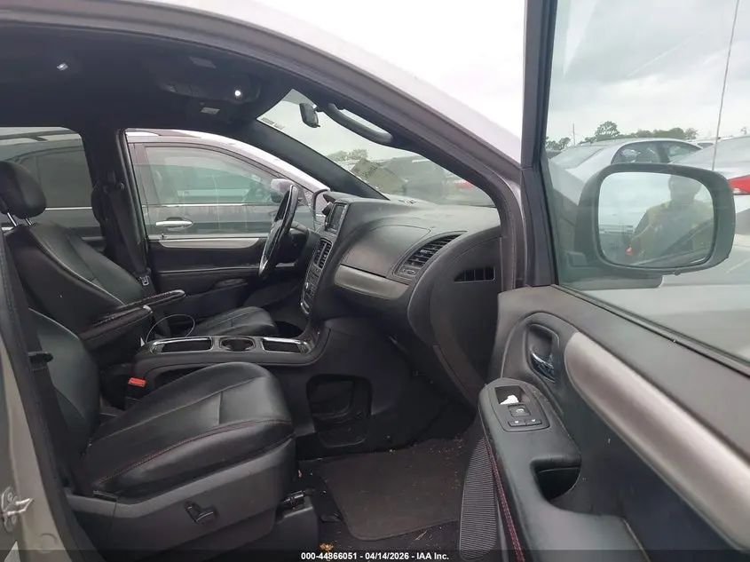 2016 DODGE GRAND CARAVAN R/T