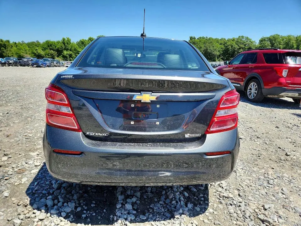 2020 CHEVROLET SONIC PREMIER  
