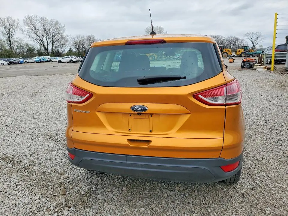 2016 FORD ESCAPE S  