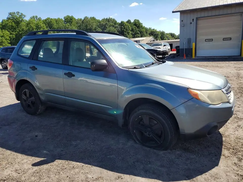 2013 SUBARU FORESTER 2.5X  