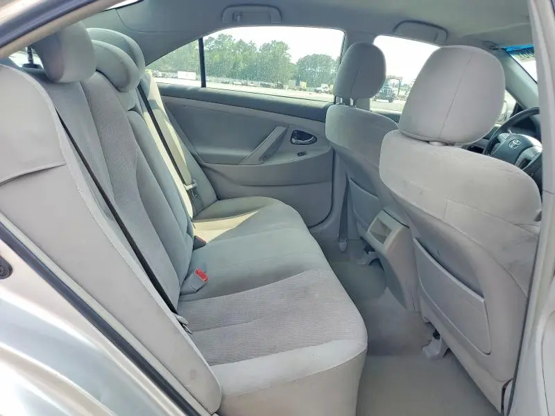 2011 TOYOTA CAMRY LE  