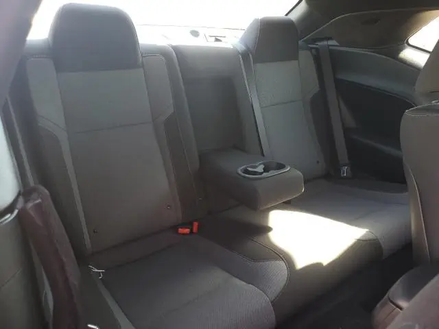 2016 DODGE CHALLENGER SXT  