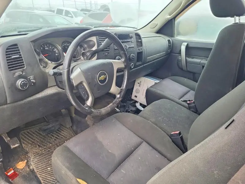 2011 CHEVROLET SILVERADO K1500 LT  
