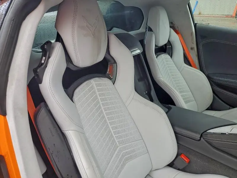 2024 CHEVROLET CORVETTE STINGRAY 3LT  