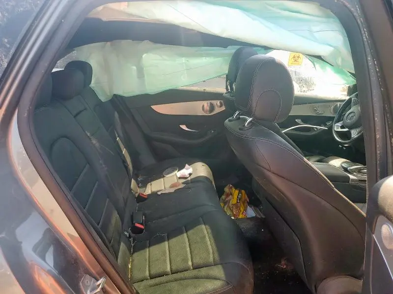 2019 MERCEDES-BENZ GLC 350E  