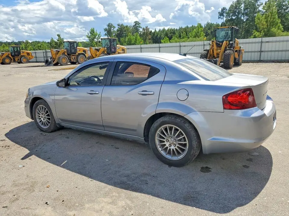 2014 DODGE AVENGER SE  