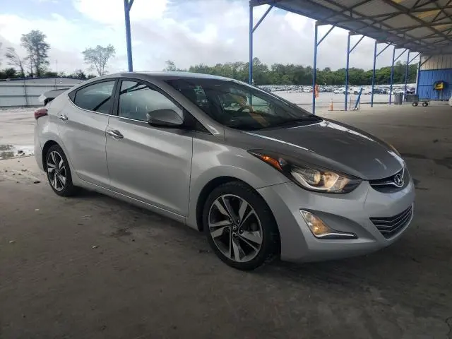 2014 HYUNDAI ELANTRA SE  