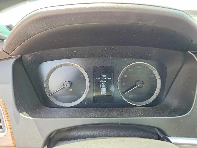 2016 HYUNDAI SONATA LIMITED  