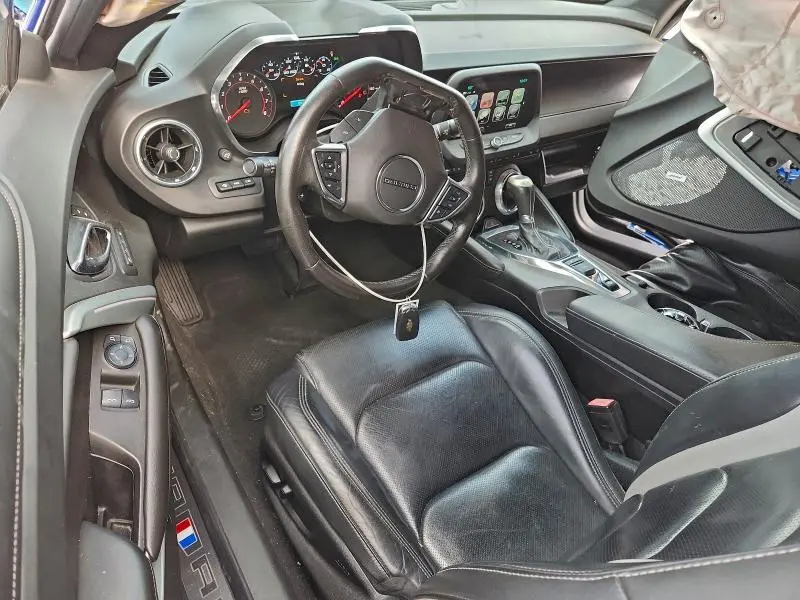 2017 CHEVROLET CAMARO LT  