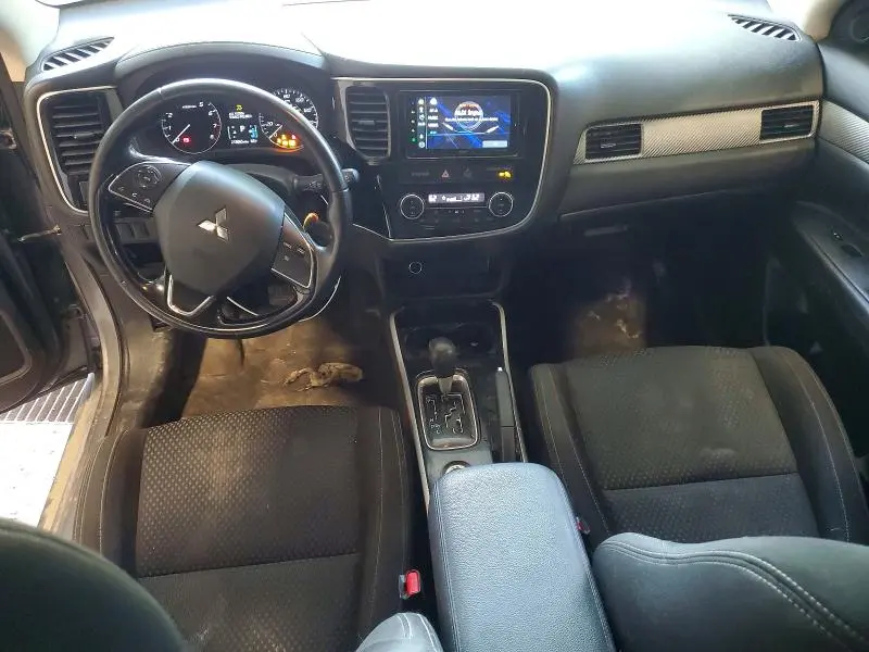 2017 MITSUBISHI OUTLANDER ES  