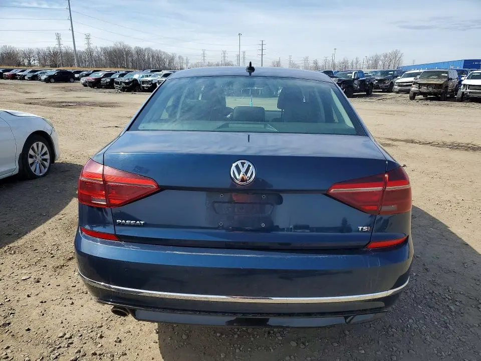 2018 VOLKSWAGEN PASSAT S  