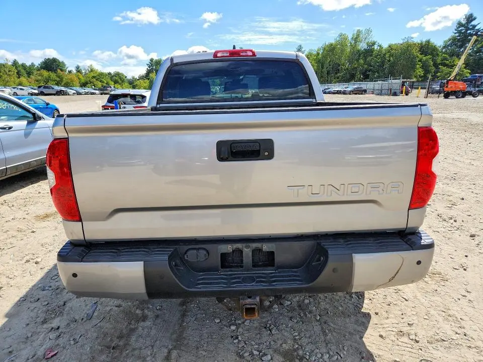 2020 TOYOTA TUNDRA CREWMAX LIMITED  