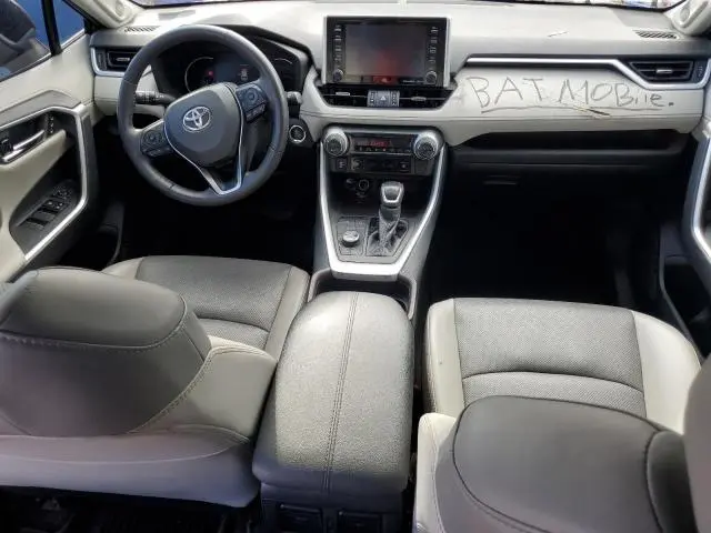 2019 TOYOTA RAV4 LIMITED  