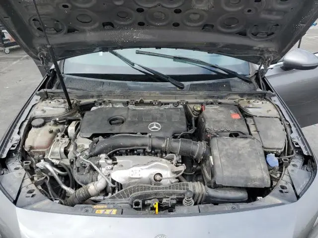 2021 MERCEDES-BENZ A 220  