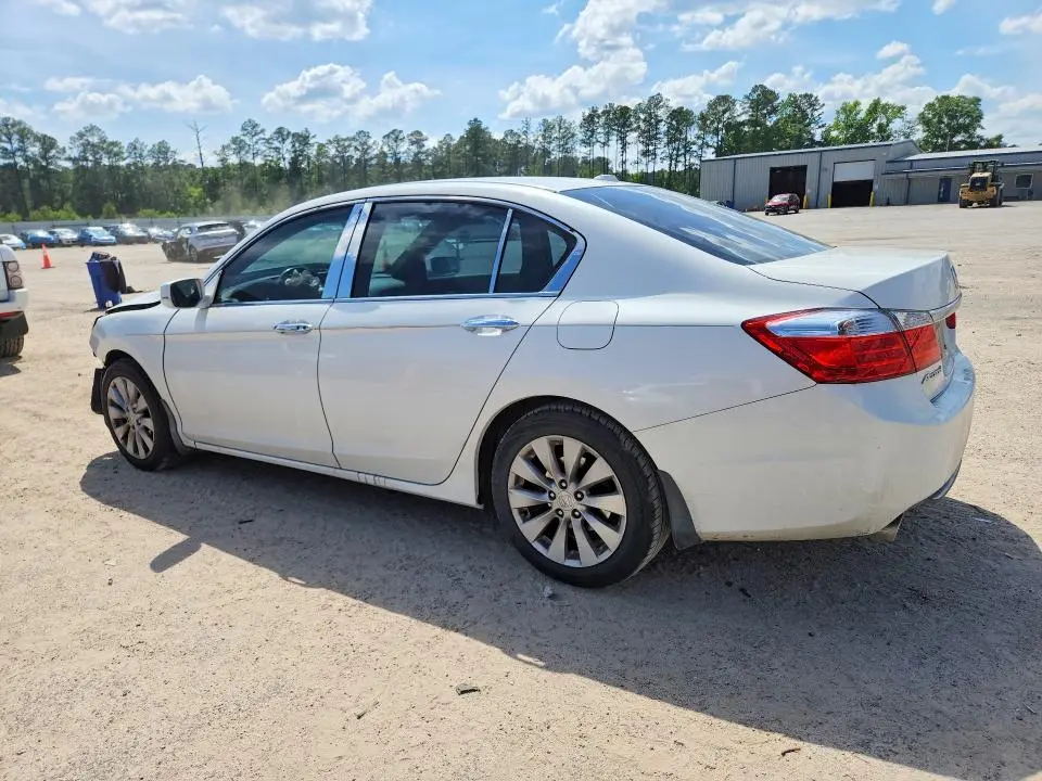 2015 HONDA ACCORD TOURING  