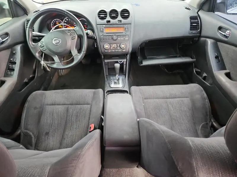2010 NISSAN ALTIMA BASE  